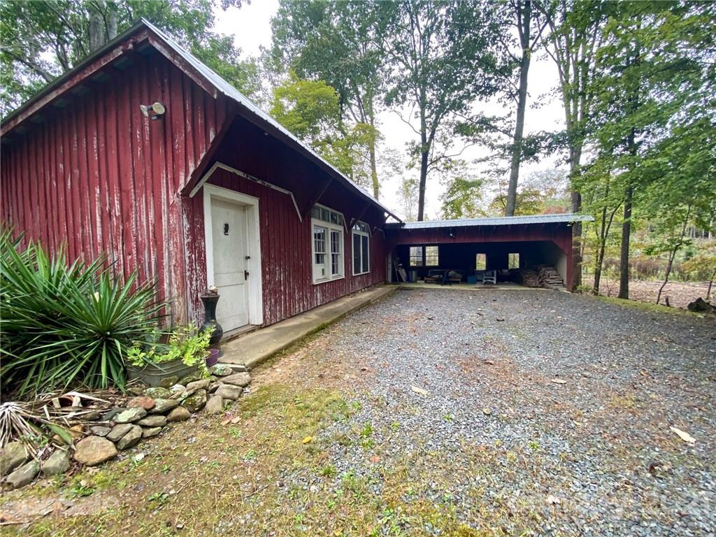 36143 Gene Road New London, NC 28127 - Photo 24 of 41 Gallery Image 24