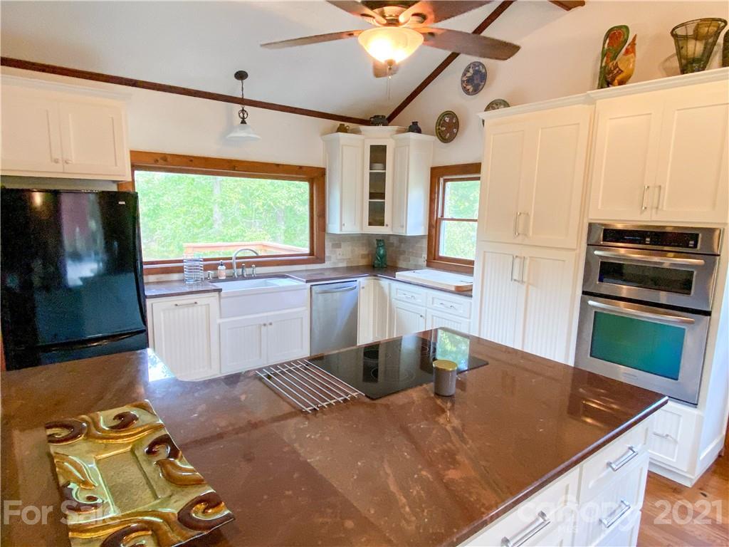 36143 Gene Road New London, NC 28127 - Photo 5 of 41 Gallery Image 5