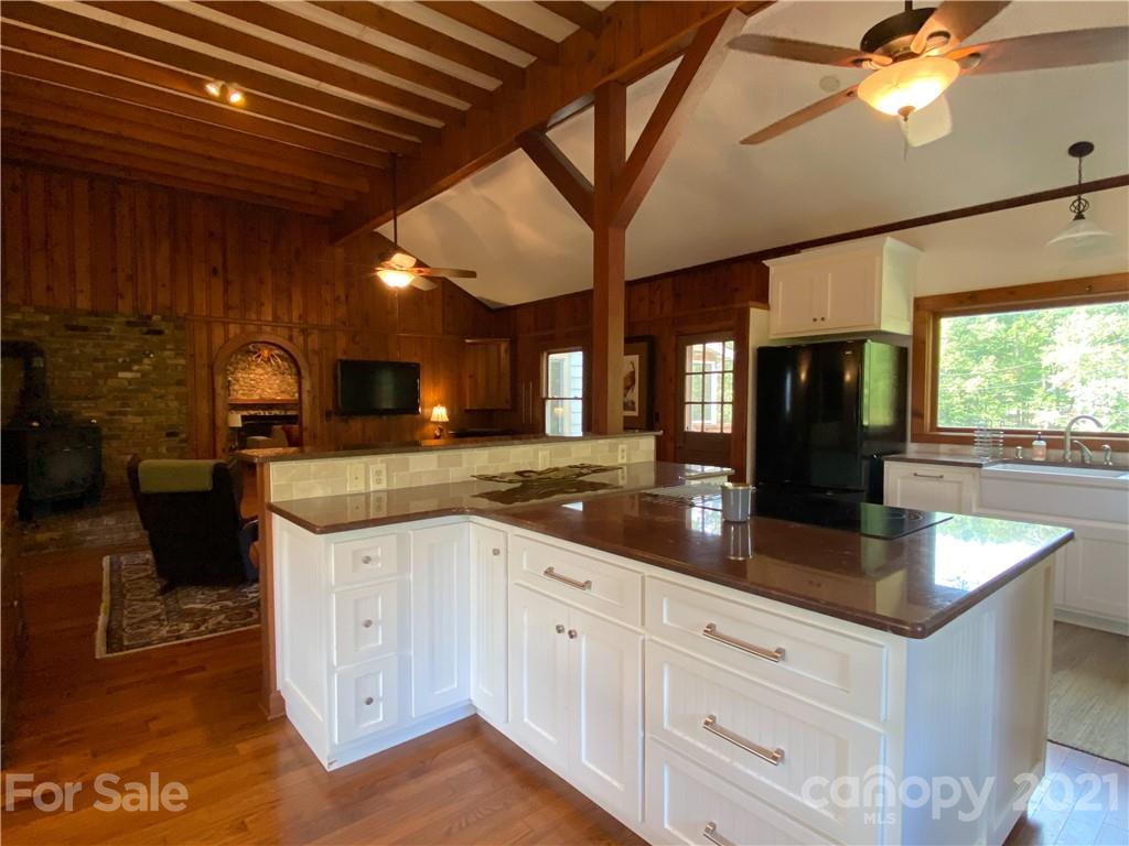 36143 Gene Road New London, NC 28127 - Photo 10 of 41 Gallery Image 10