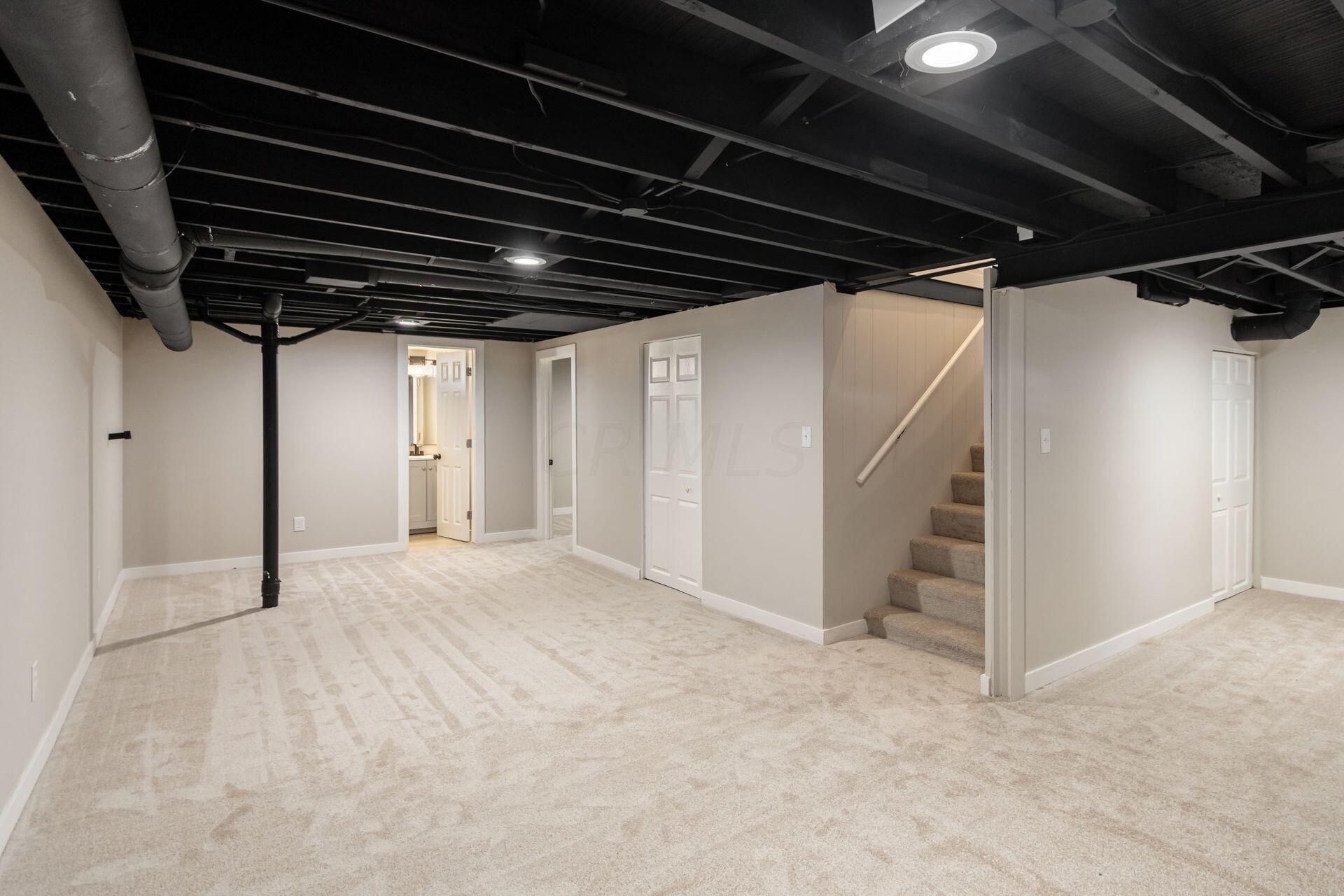 1364 Huy Road Columbus, OH 43224 - Photo 21 of 32 Huy basement3