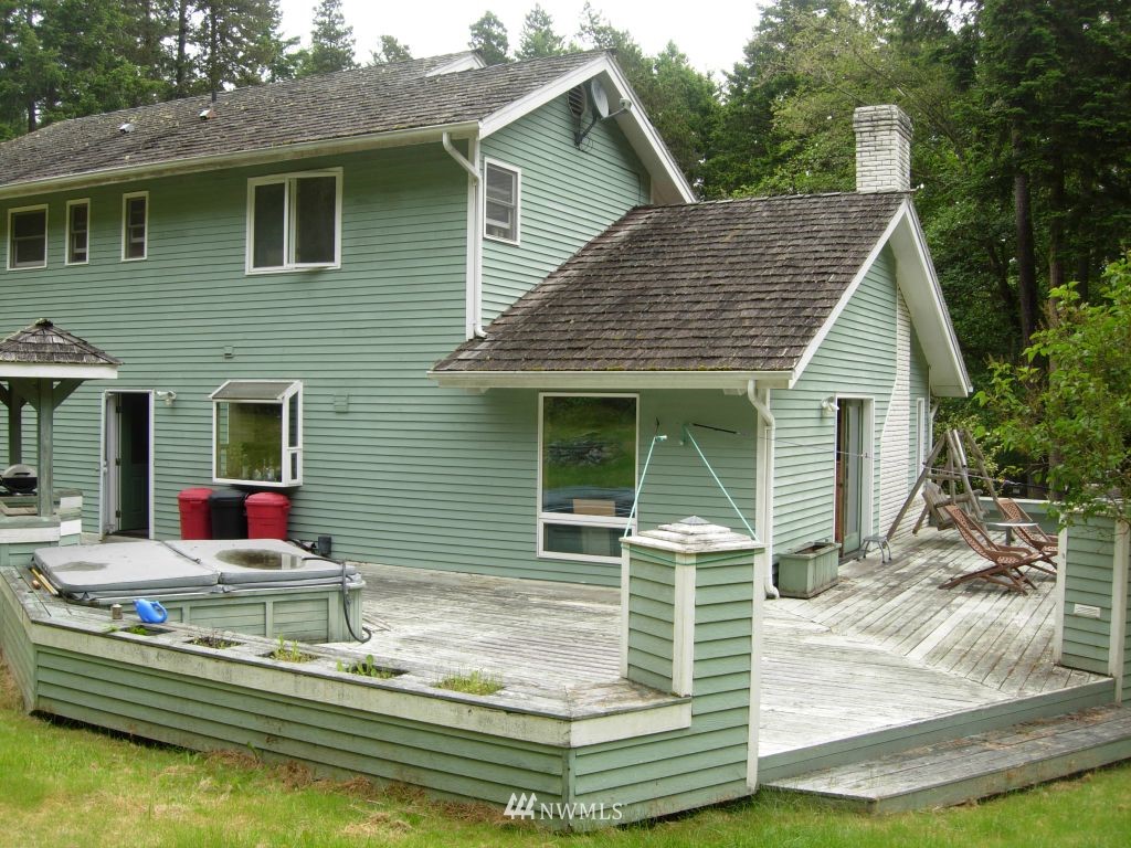 129 Carter Beach Road San Juan Island, WA 98250 - Photo 2 of 19