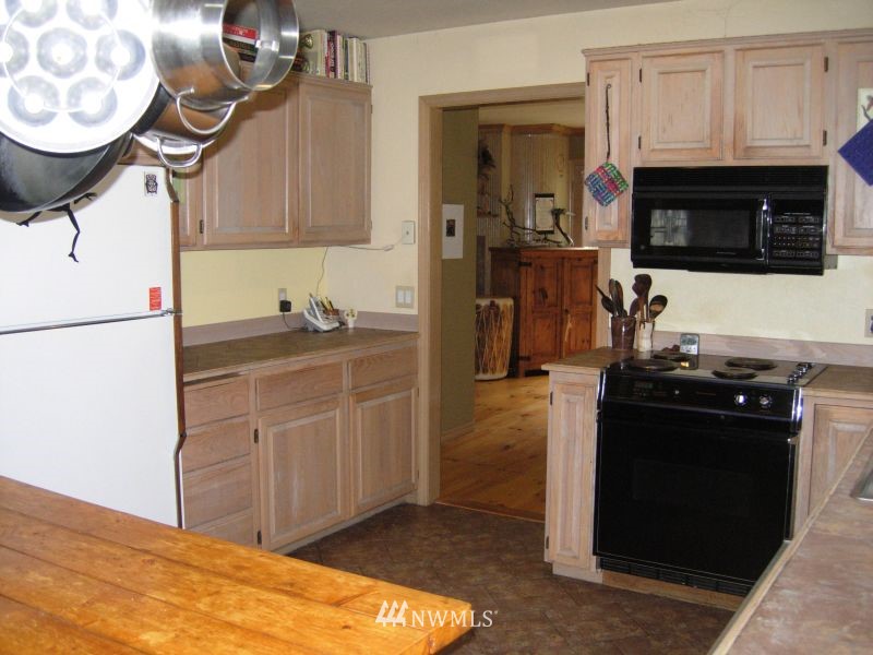 129 Carter Beach Road San Juan Island, WA 98250 - Photo 8 of 19