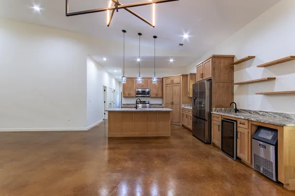 $399,000 | 400 Yellow Creek Lane, Counce, TN 38326