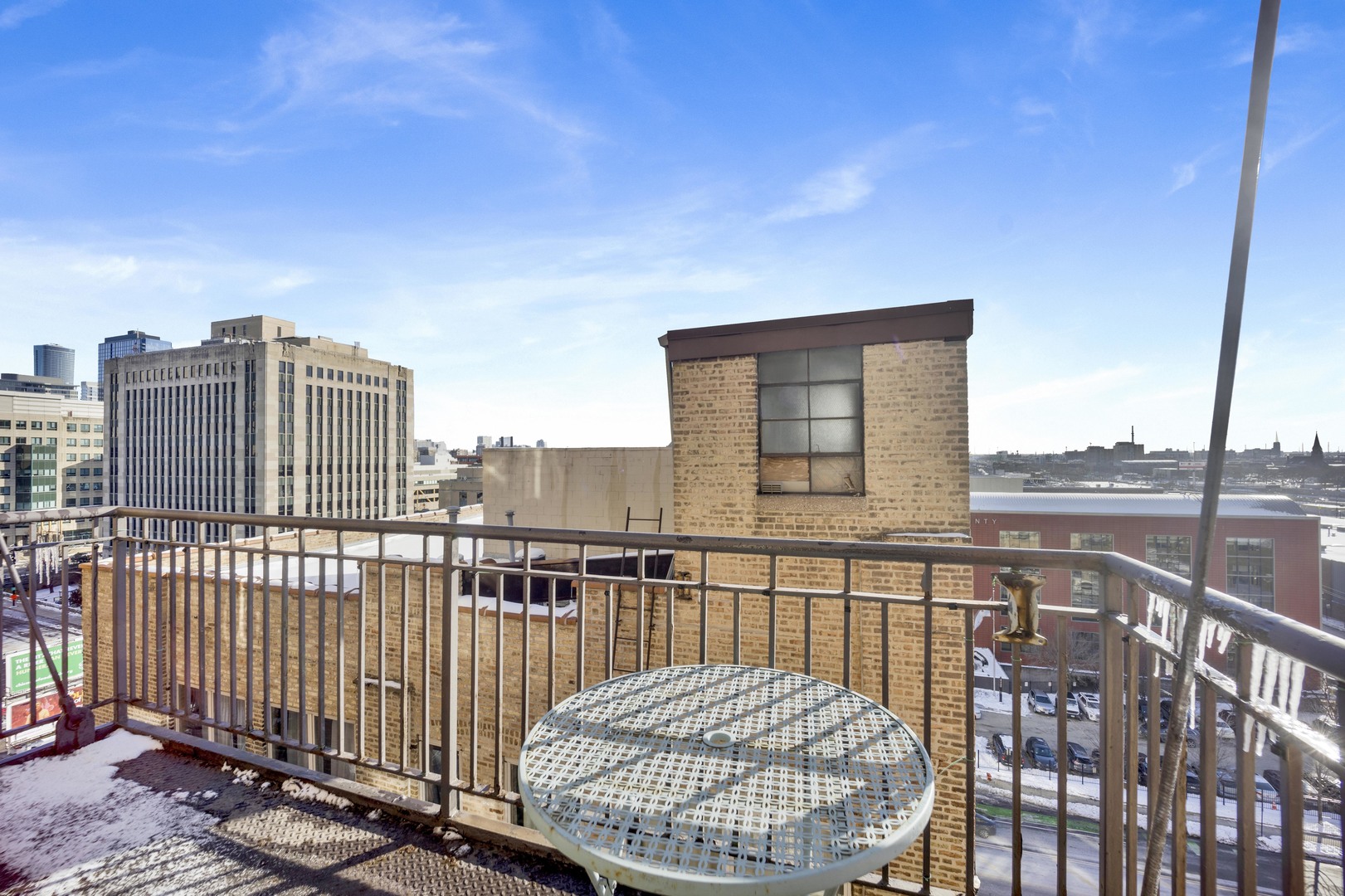 500 South Clinton Street, Unit 817 Chicago, IL 60607 - Photo 14 of 32