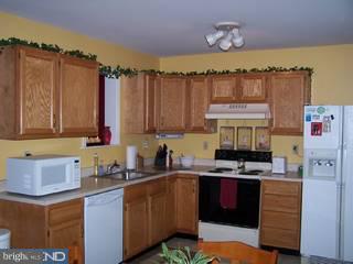 17-6 Cranberry Ridge, Unit 6 Reading, PA 19606 - Photo 2 of 6