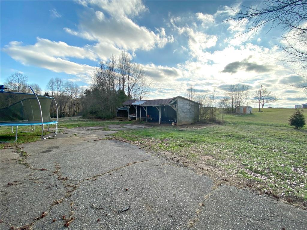 5130 Springs Road Conover, NC 28613 - Photo 16 of 23 Gallery Image 16