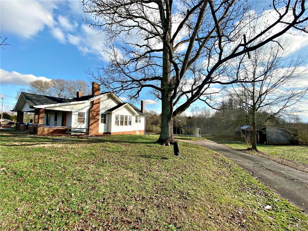 5130 Springs Road Conover, NC 28613 - Photo 19 of 23 Gallery Image 19