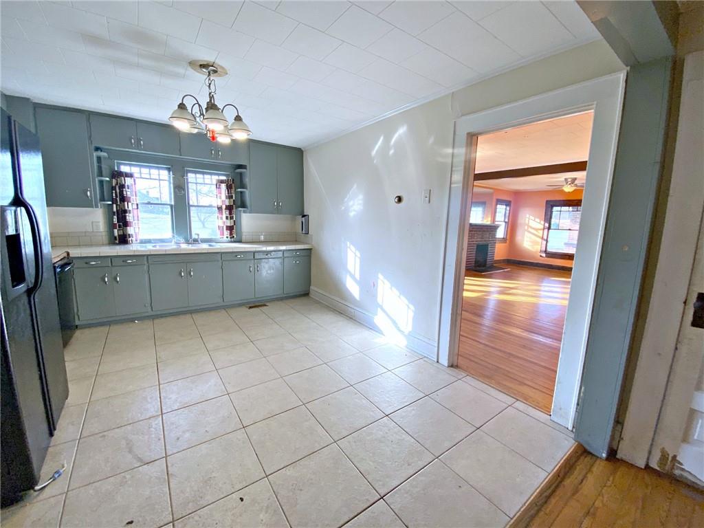 5130 Springs Road Conover, NC 28613 - Photo 6 of 23 Gallery Image 6