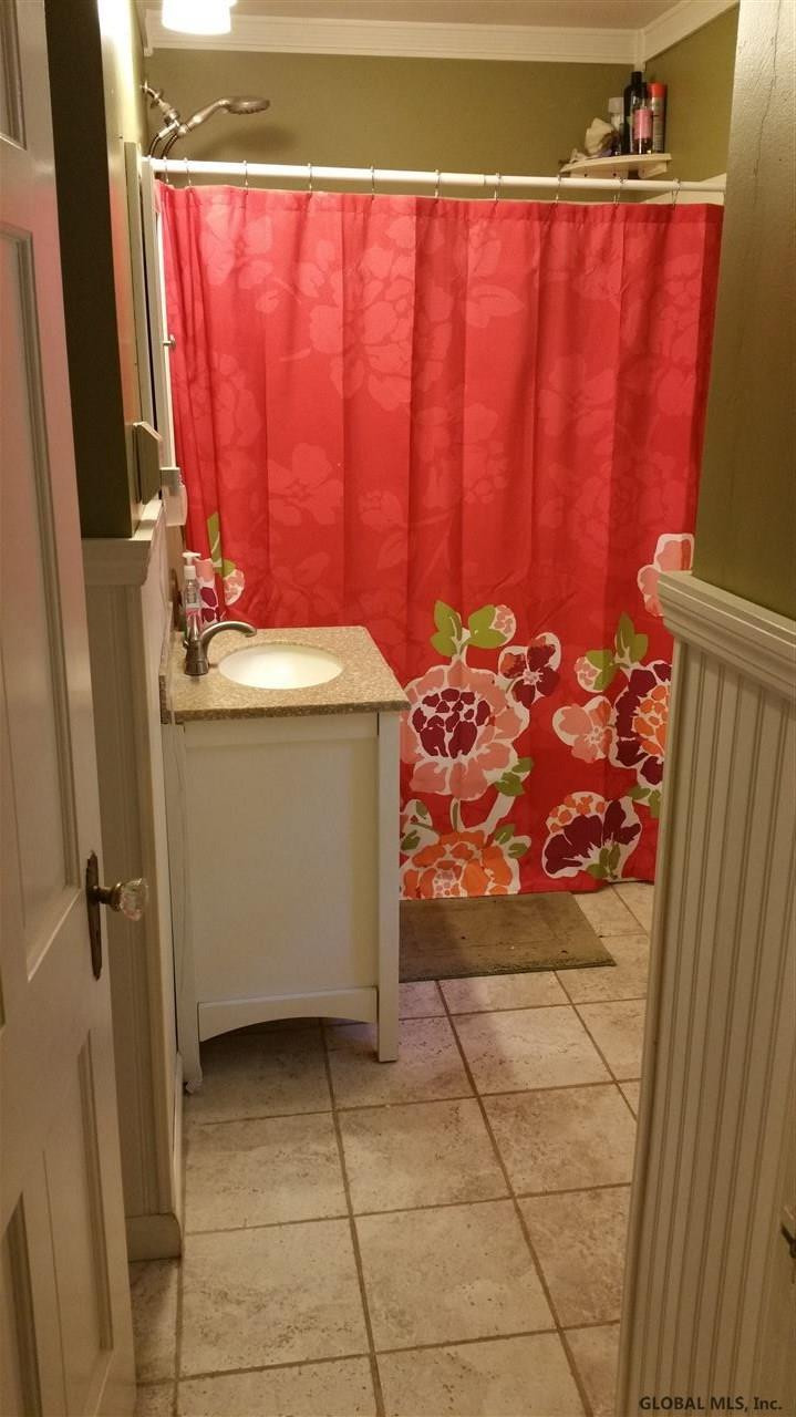 110 Belfance Road Amsterdam, NY 12010 - Photo 6 of 11 Photo 6