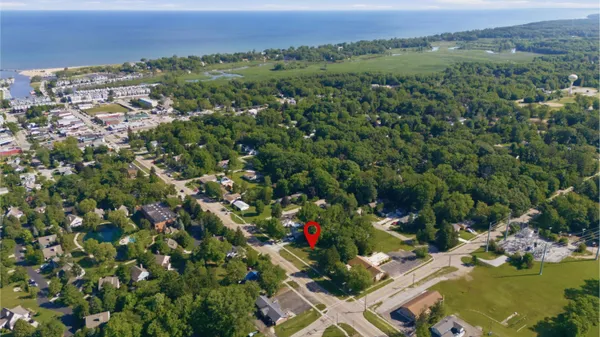 $349,000 | 309 South Whittaker Street, New Buffalo, MI 49117