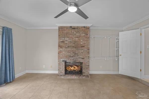 $2,195 | 830 West Moreno Street, Pensacola, FL 32501