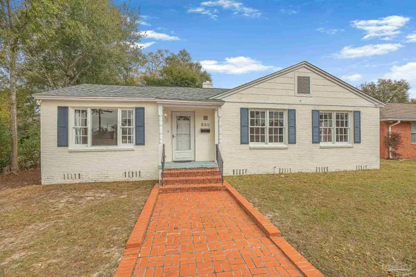 $2,195 | 830 West Moreno Street, Pensacola, FL 32501