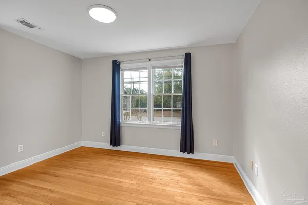 $2,195 | 830 West Moreno Street, Pensacola, FL 32501