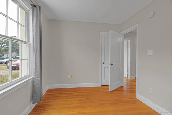 $2,195 | 830 West Moreno Street, Pensacola, FL 32501