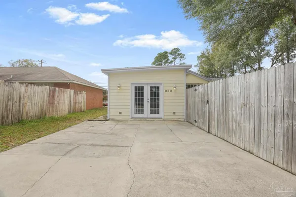 $2,195 | 830 West Moreno Street, Pensacola, FL 32501