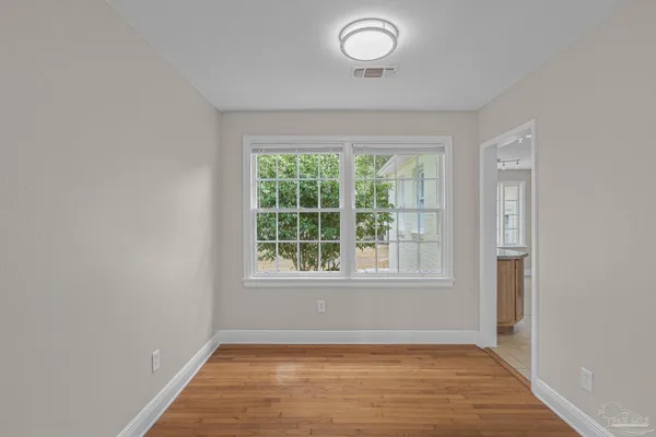 $2,195 | 830 West Moreno Street, Pensacola, FL 32501