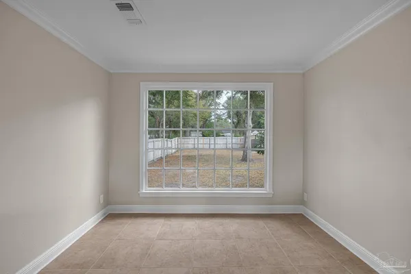 $2,195 | 830 West Moreno Street, Pensacola, FL 32501