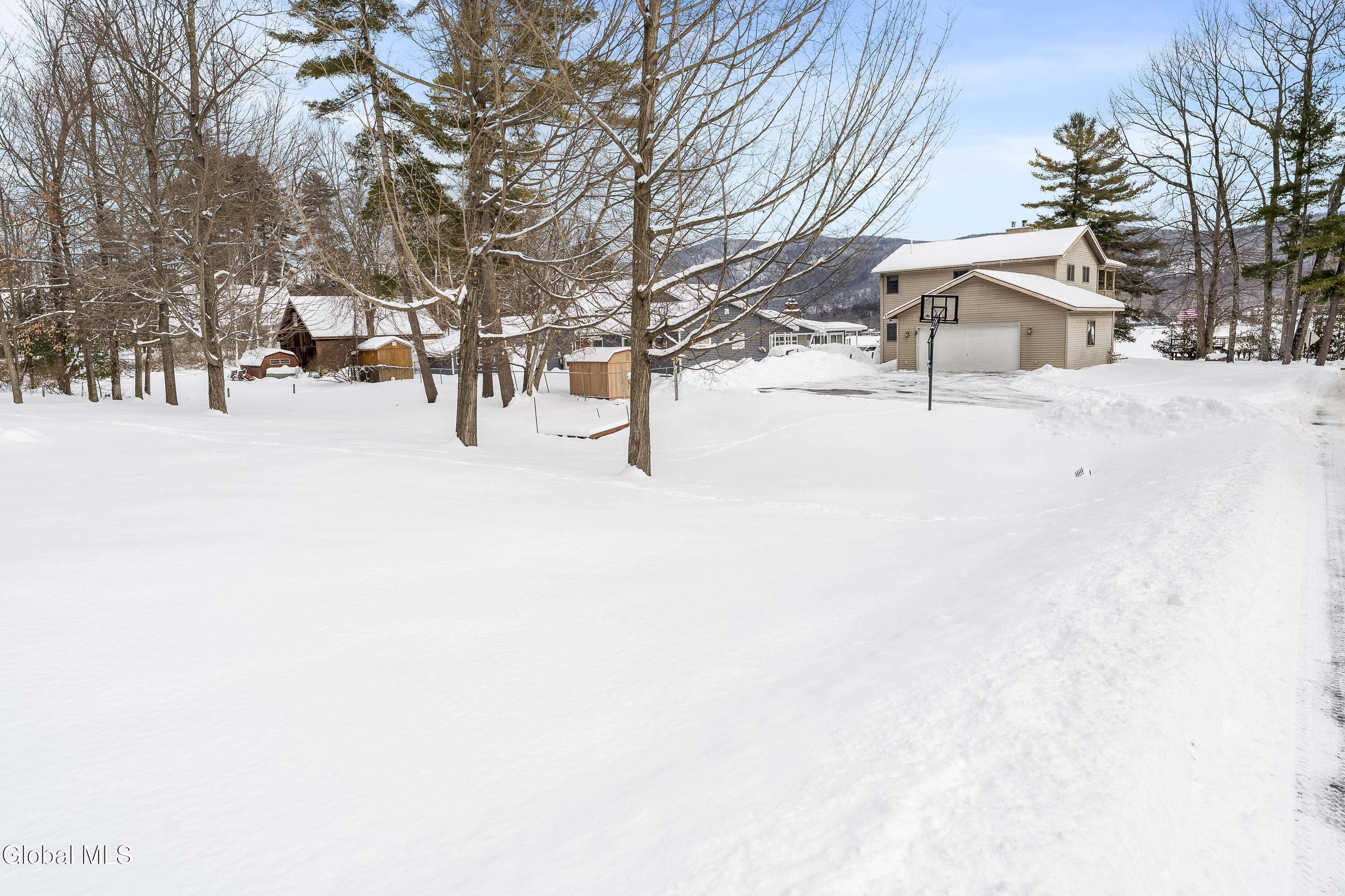 133 Assembly Point Road Queensbury, NY 12845 - Photo 32 of 40 DOD09051