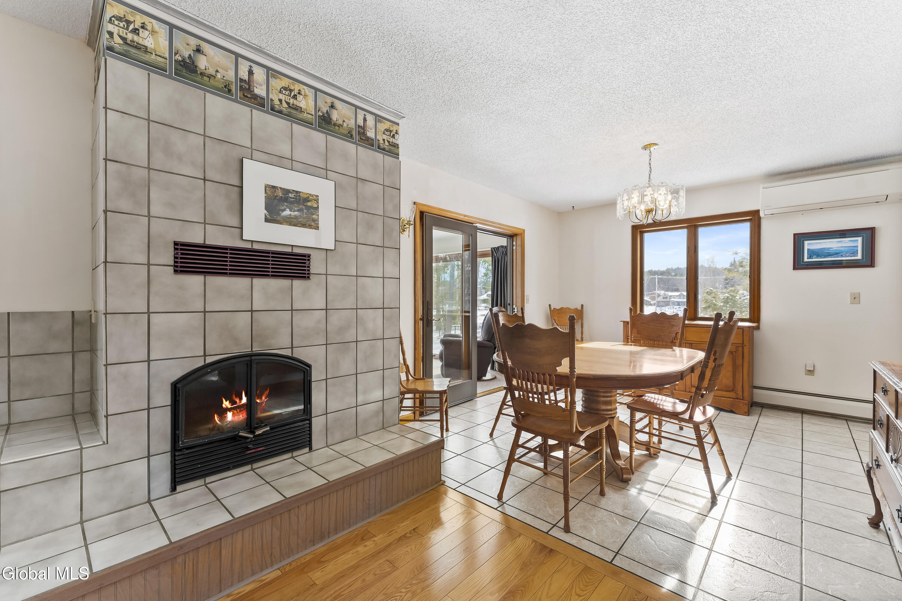 133 Assembly Point Road Queensbury, NY 12845 - Photo 10 of 40 DOD09015