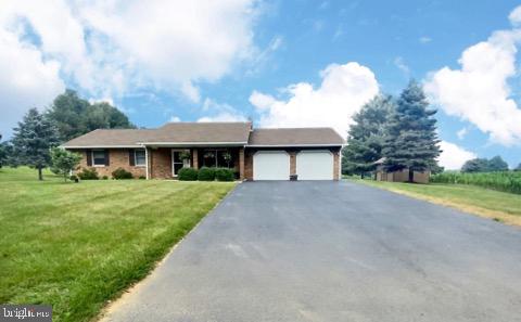 134 Leeds Road Newville, PA 17241 - Photo 2 of 30 Gallery Image 2