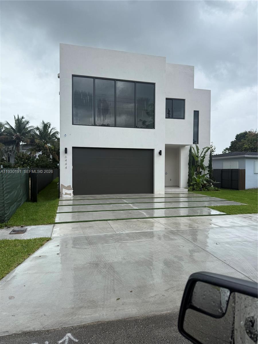 a view of outdoor space