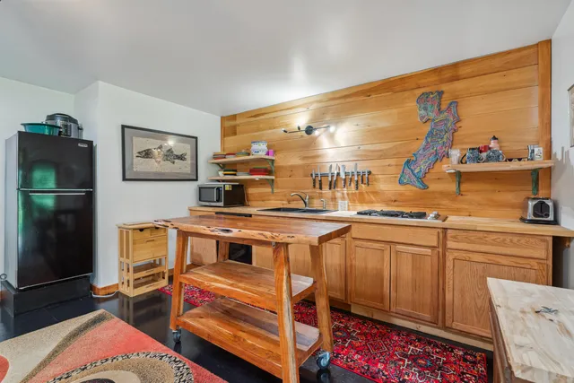 $549,000 | 103 Potash Hill Road, Tunbridge, VT 05077