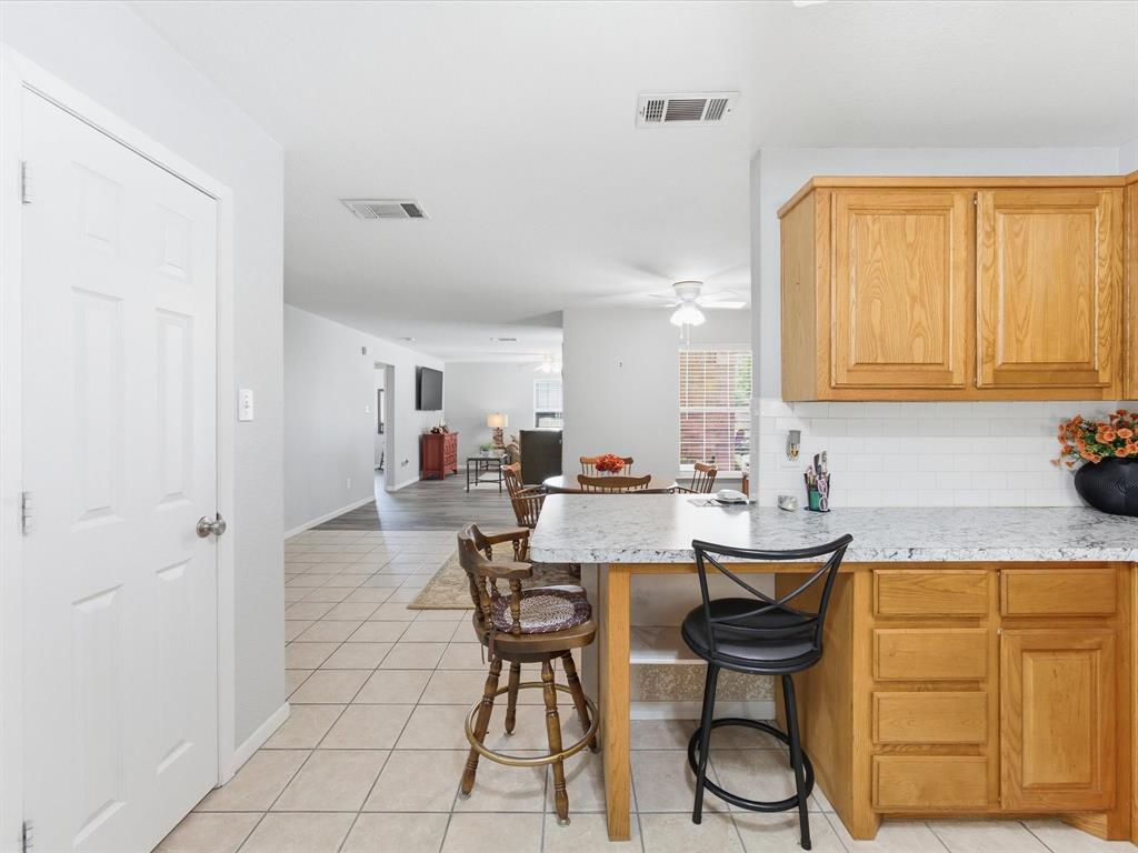 1100 Greg Street Azle, TX 76020 - Photo 16 of 39
