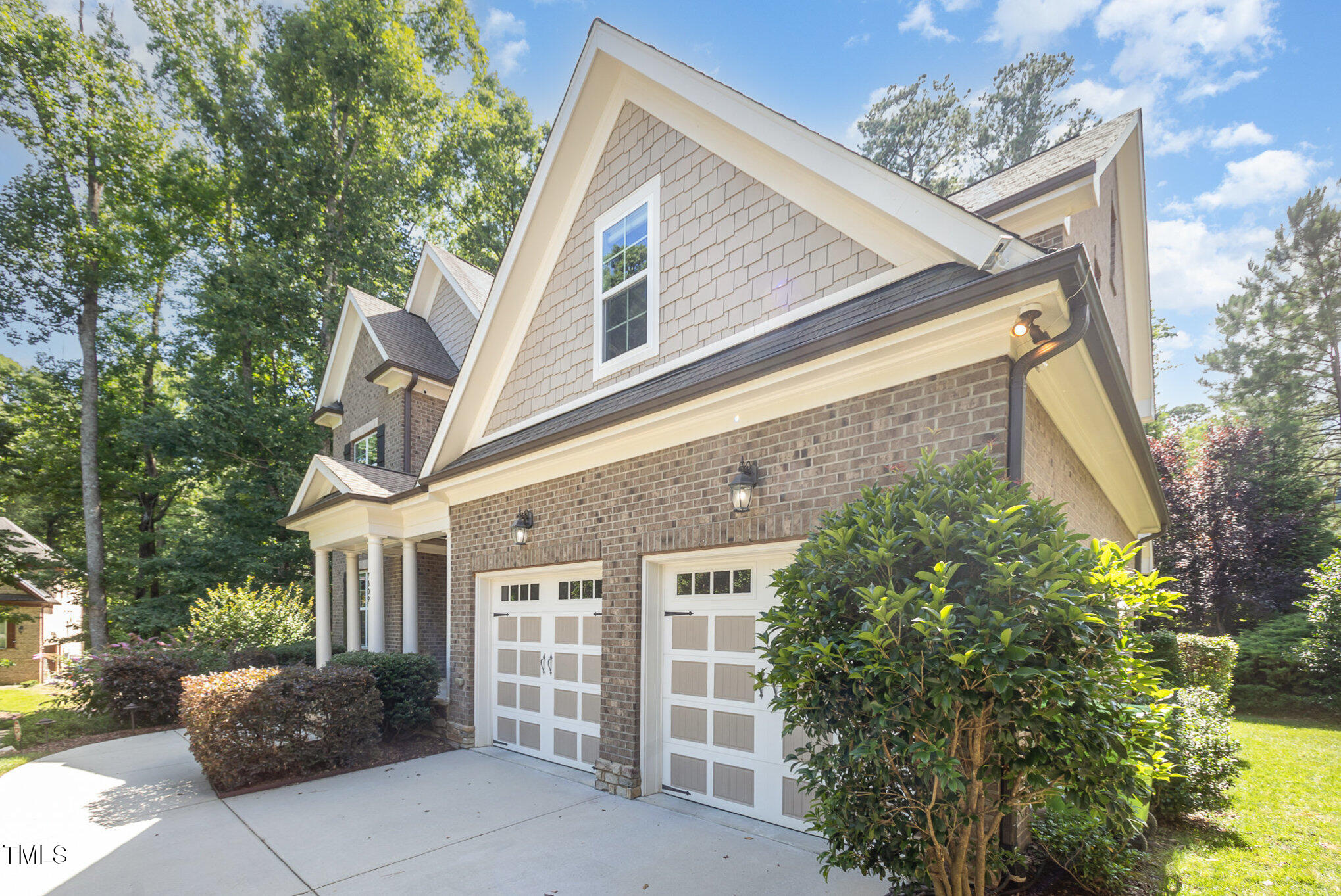 7809 Chestnut Branch Court Raleigh, NC 27612 - Photo 2 of 60 002_kv0a0013-edit_14