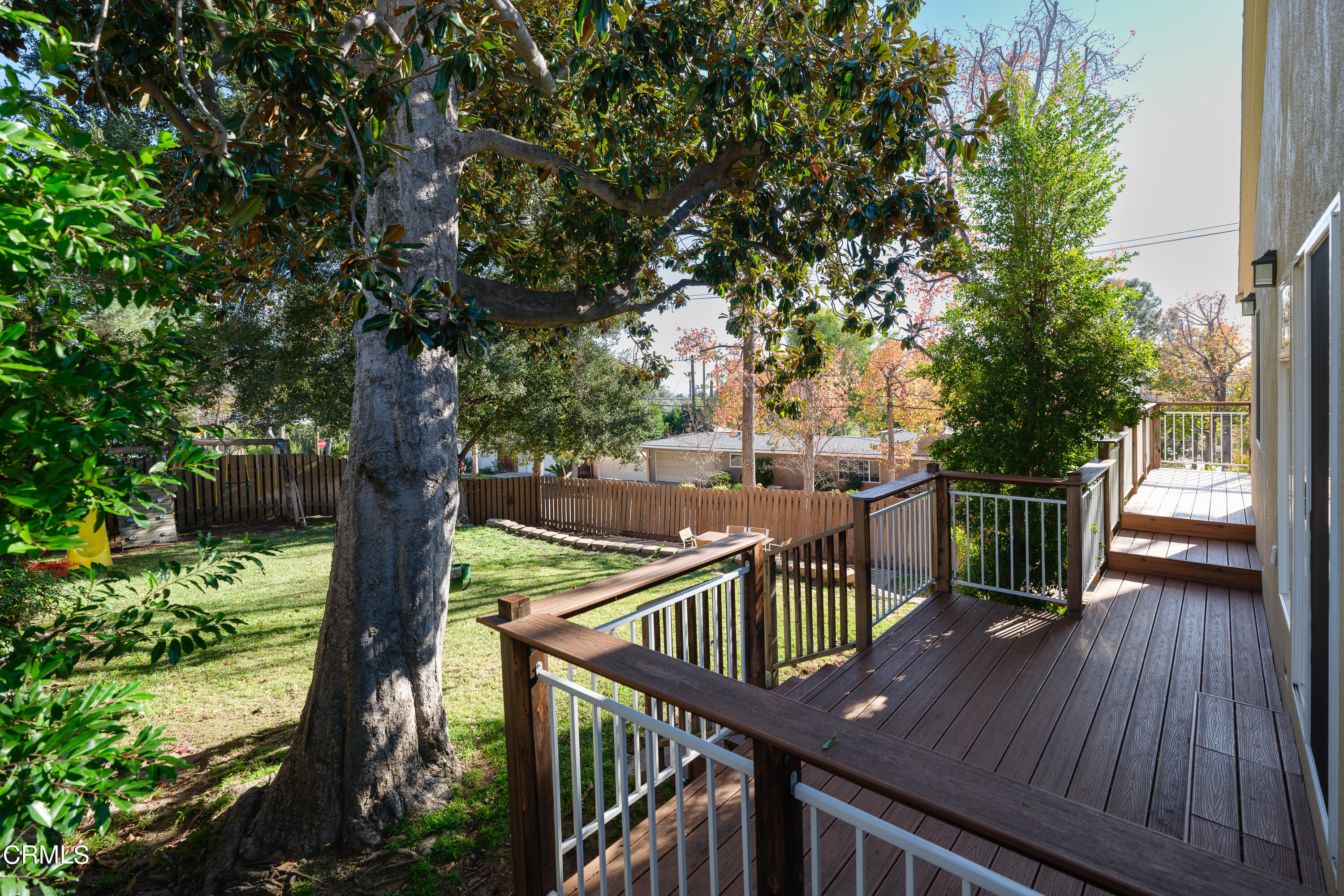 4344 El Prieto Road Altadena, CA 91001 - Photo 23 of 31 a view of balcony with wooden floor and fence