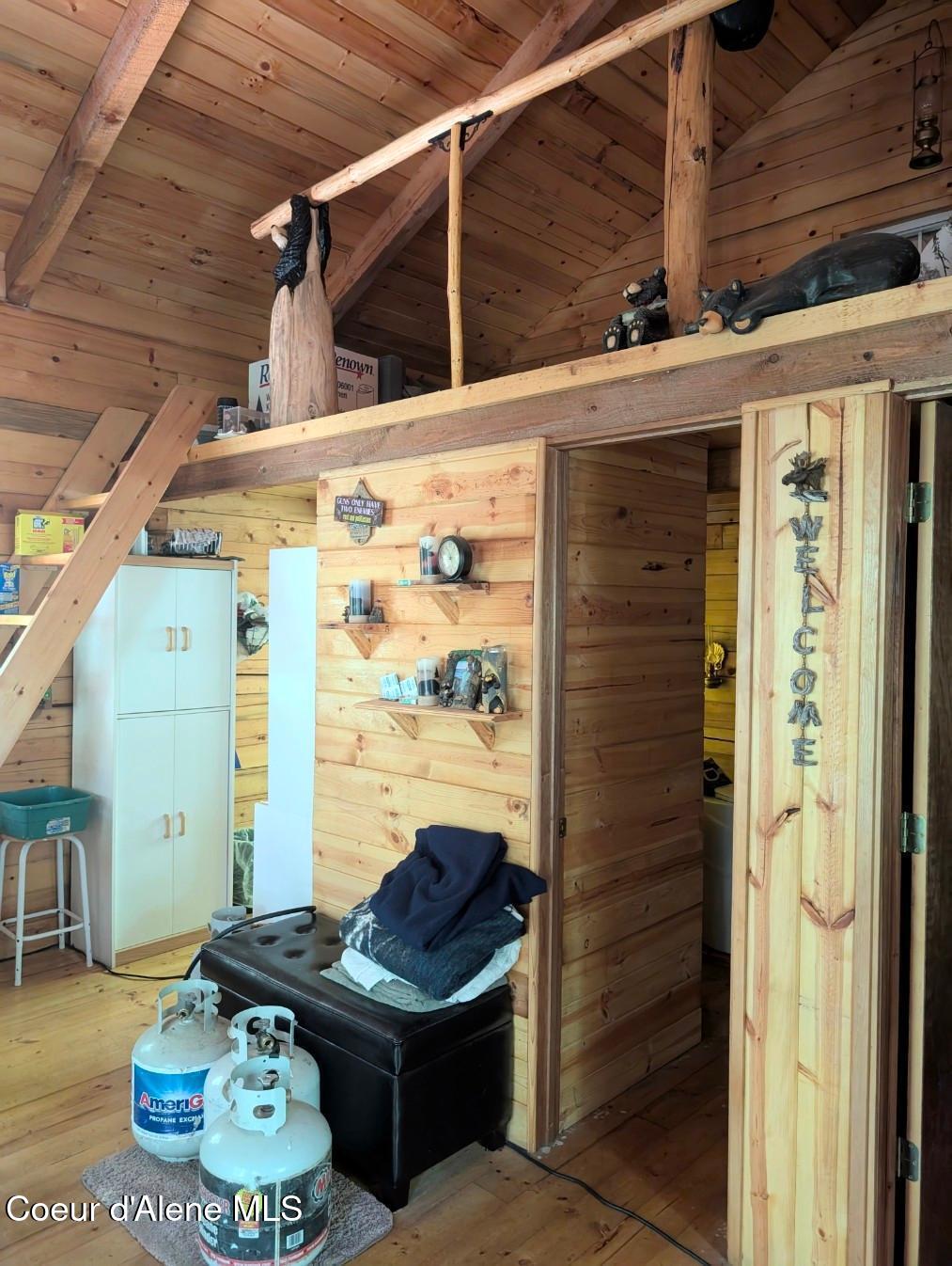 1628 Morris Road Naples, ID 83847 - Photo 13 of 36 Great get away or full time