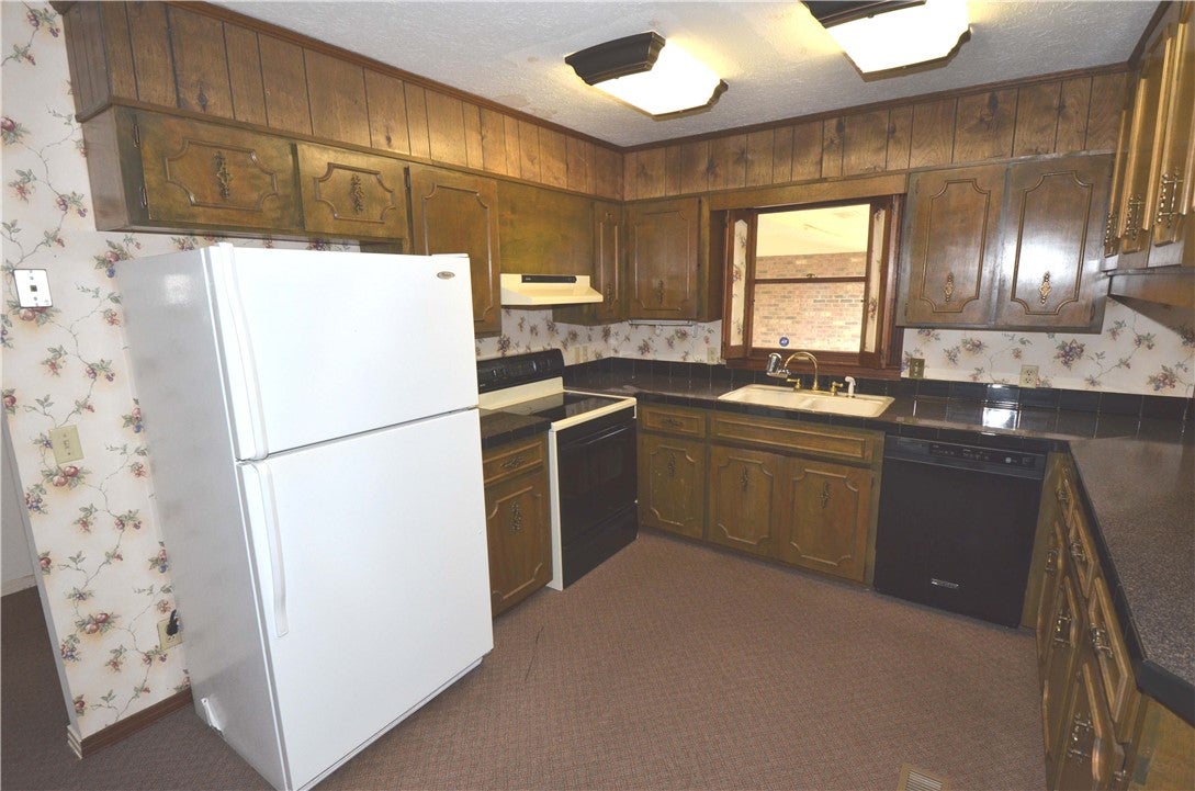 805 South Dean Road Auburn, AL 36830 - Photo 14 of 31 Gallery Image 14