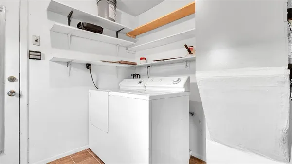 $1,995 | 4157 96th Terrace North, Pinellas Park, FL 33782