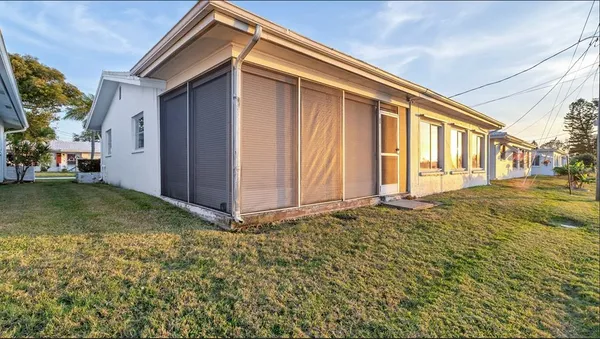 $1,995 | 4157 96th Terrace North, Pinellas Park, FL 33782