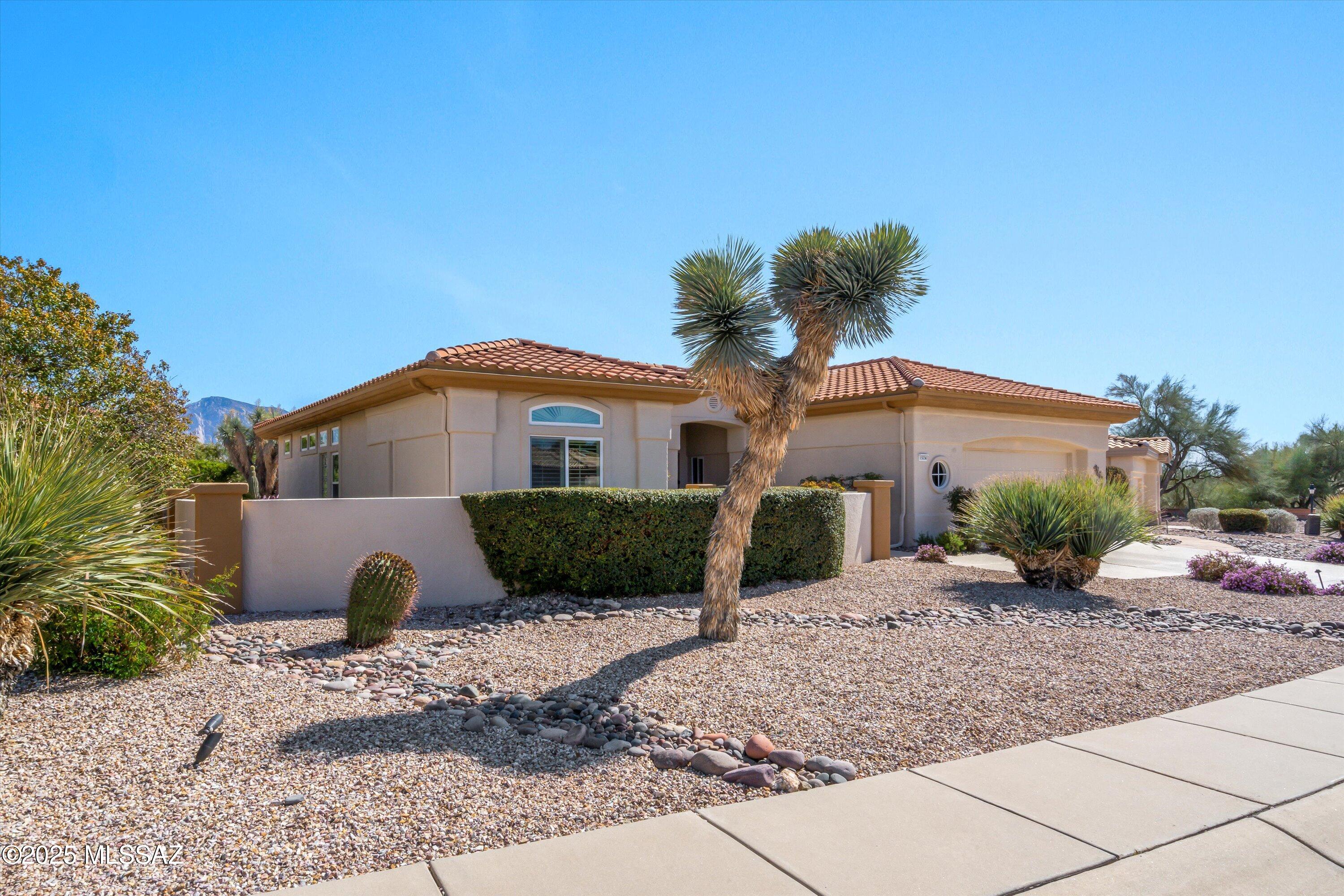 1524 East Crown Ridge Way Oro Valley, AZ 85755 - Photo 1 of 44