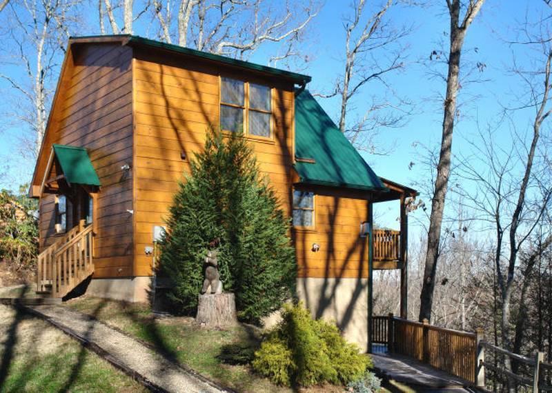 4714 Riversong Way Sevierville, TN 37876 - Photo 1 of 18 3947