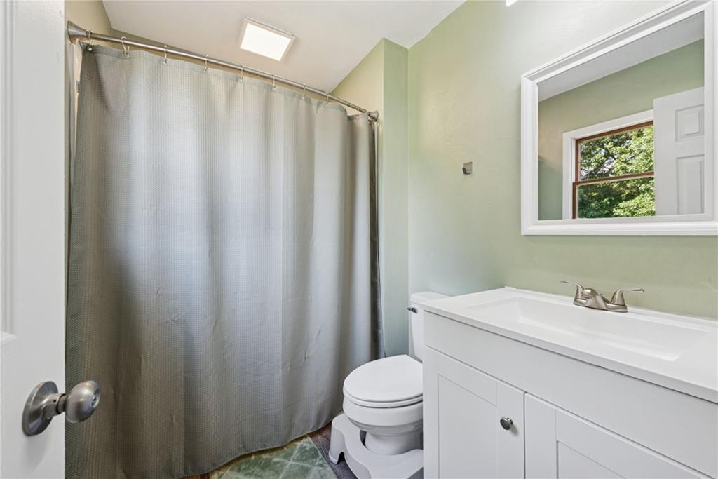 910 Beacon Valley Road Greensburg, PA 15601 - Photo 16 of 39 Gallery Image 16