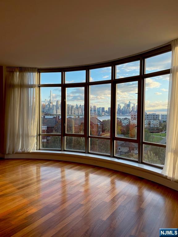 8100 River Road, Unit 602 North Bergen, NJ 07047 - Photo 4 of 23