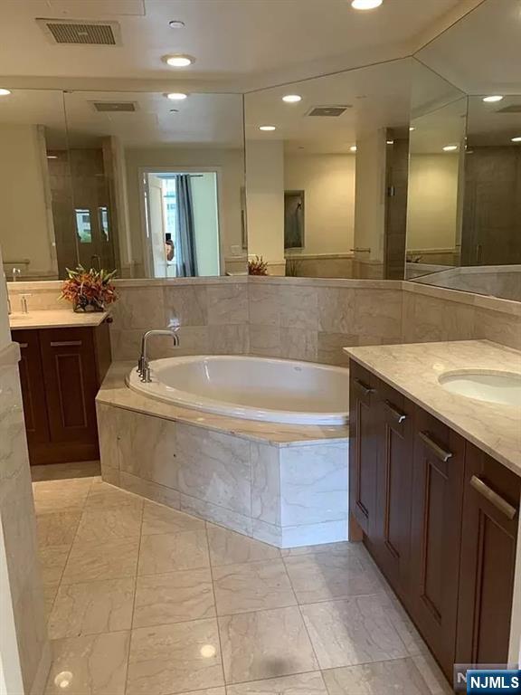 8100 River Road, Unit 602 North Bergen, NJ 07047 - Photo 7 of 23