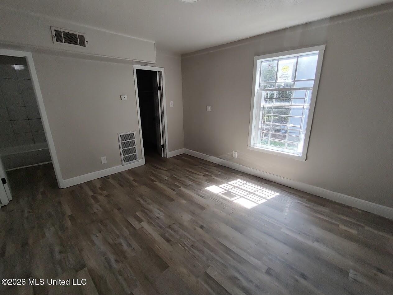 6418 Walnut Street, Unit 2 Moss Point, MS 39563 - Photo 5 of 7 IMG_20260922_131318698_HDR