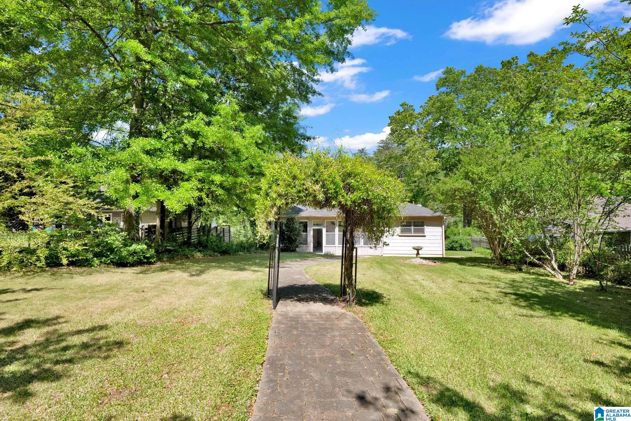 522 Ridge Road Birmingham, AL 35206 - Photo 5 of 35