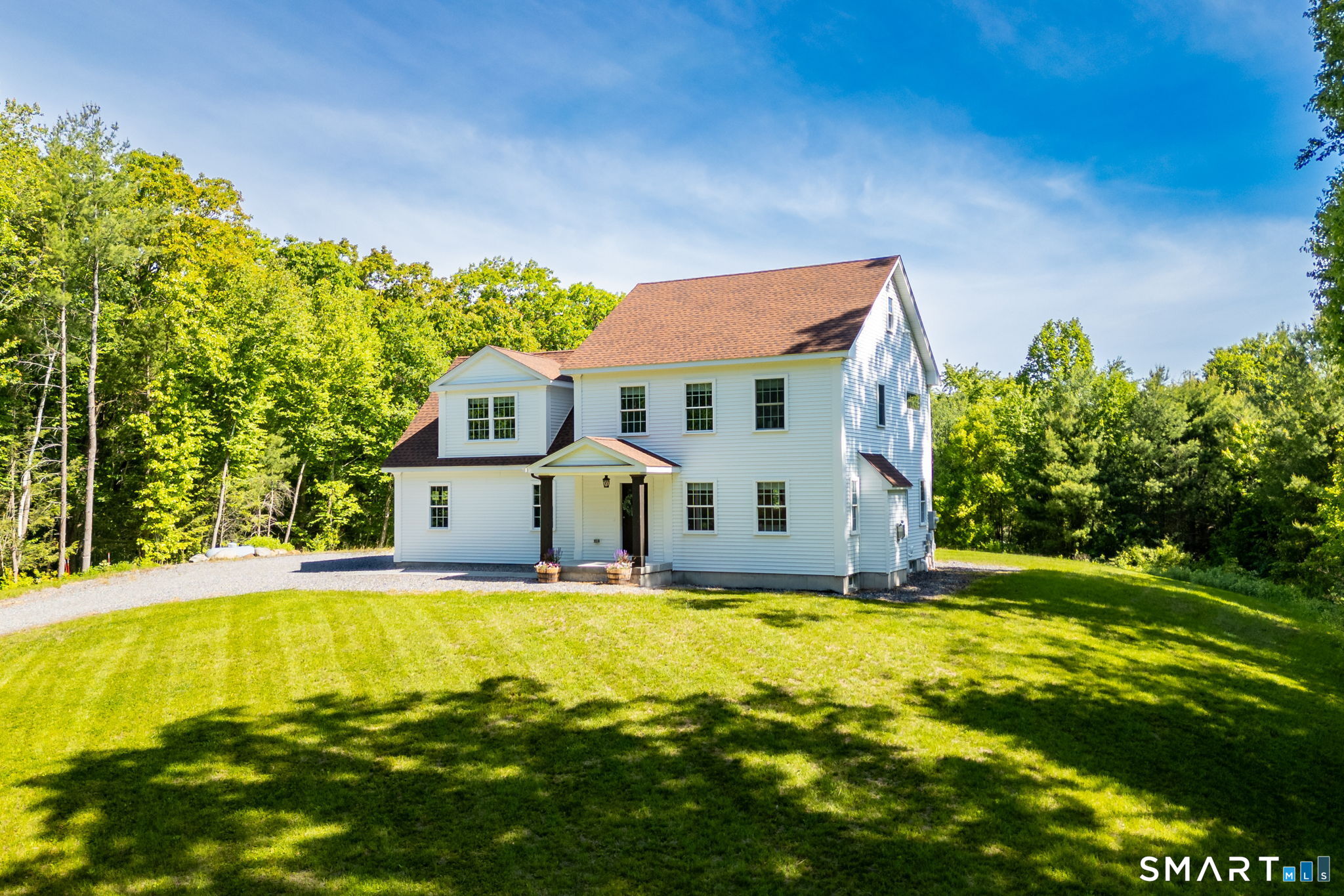 86 Winchester Road New Hartford, CT 06057 - Photo 2 of 32