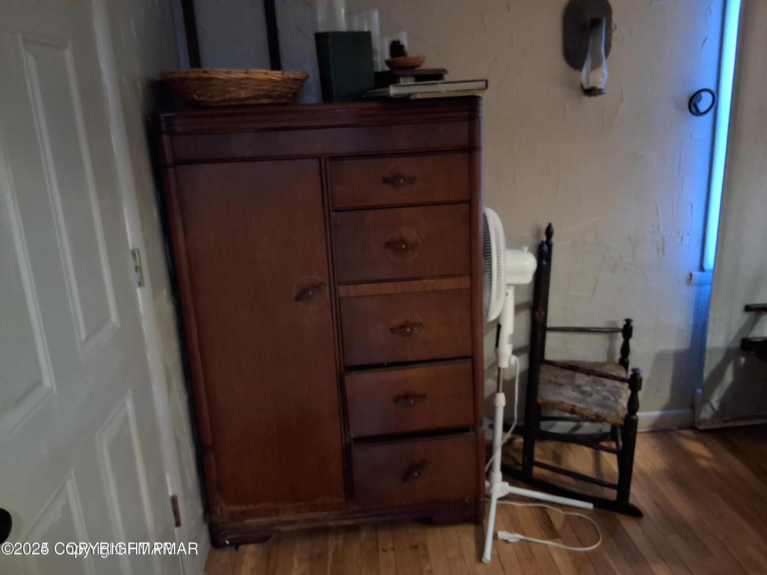 169 Saunders Drive Bushkill, PA 18324 - Photo 49 of 100 a view of a dresser