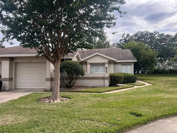 $2,400 | 535 Azinger Circle, Unit 16, Orlando, FL 32824