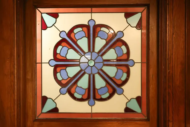 $239,900 | 2715 East Park Place, Unit A, Milwaukee, WI 53211