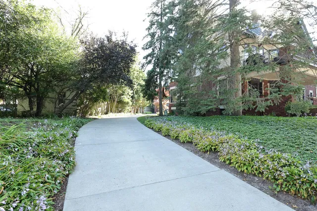 $239,900 | 2715 East Park Place, Unit A, Milwaukee, WI 53211