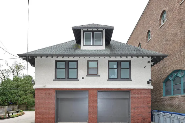 $239,900 | 2715 East Park Place, Unit A, Milwaukee, WI 53211