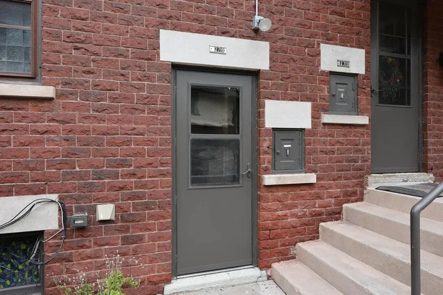 $239,900 | 2715 East Park Place, Unit A, Milwaukee, WI 53211