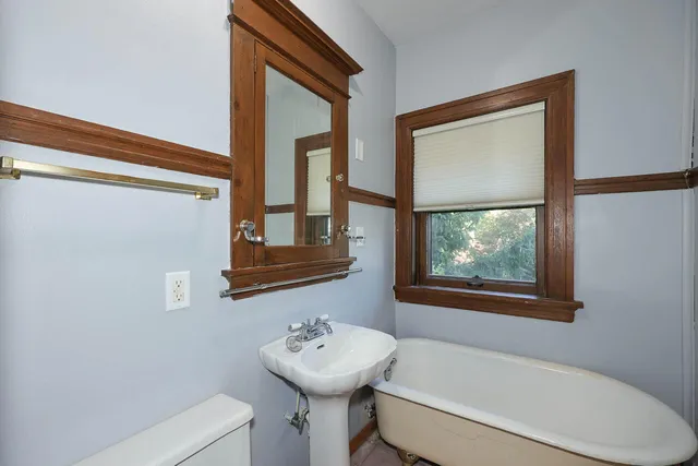 $239,900 | 2715 East Park Place, Unit A, Milwaukee, WI 53211