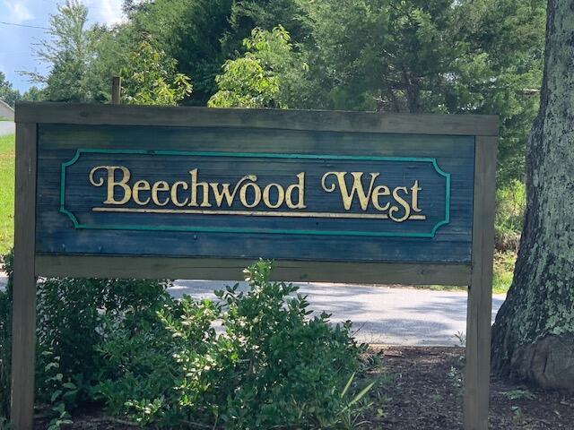 Beechwood West sign