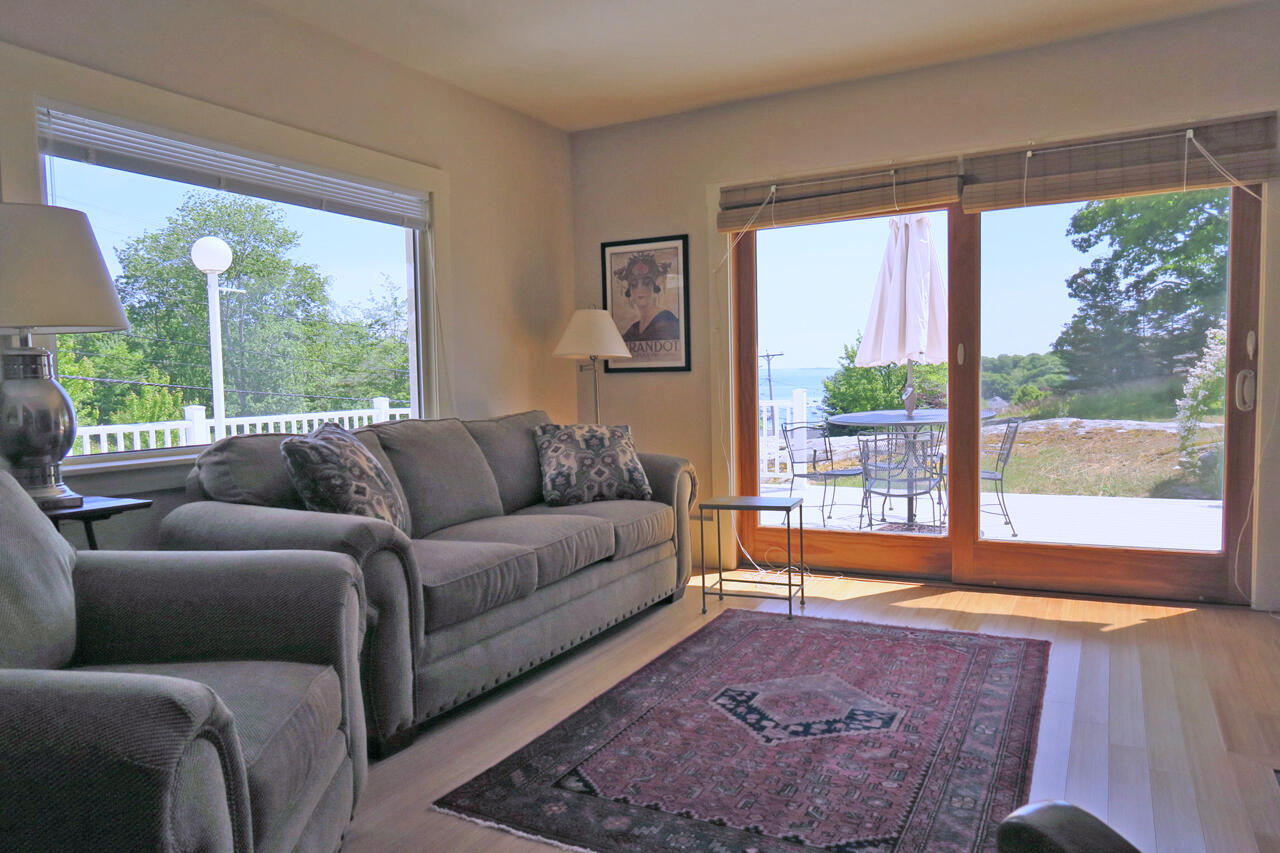 25 Southside Road New Harbor, ME 04554 - Photo 7 of 20 Living Room 2